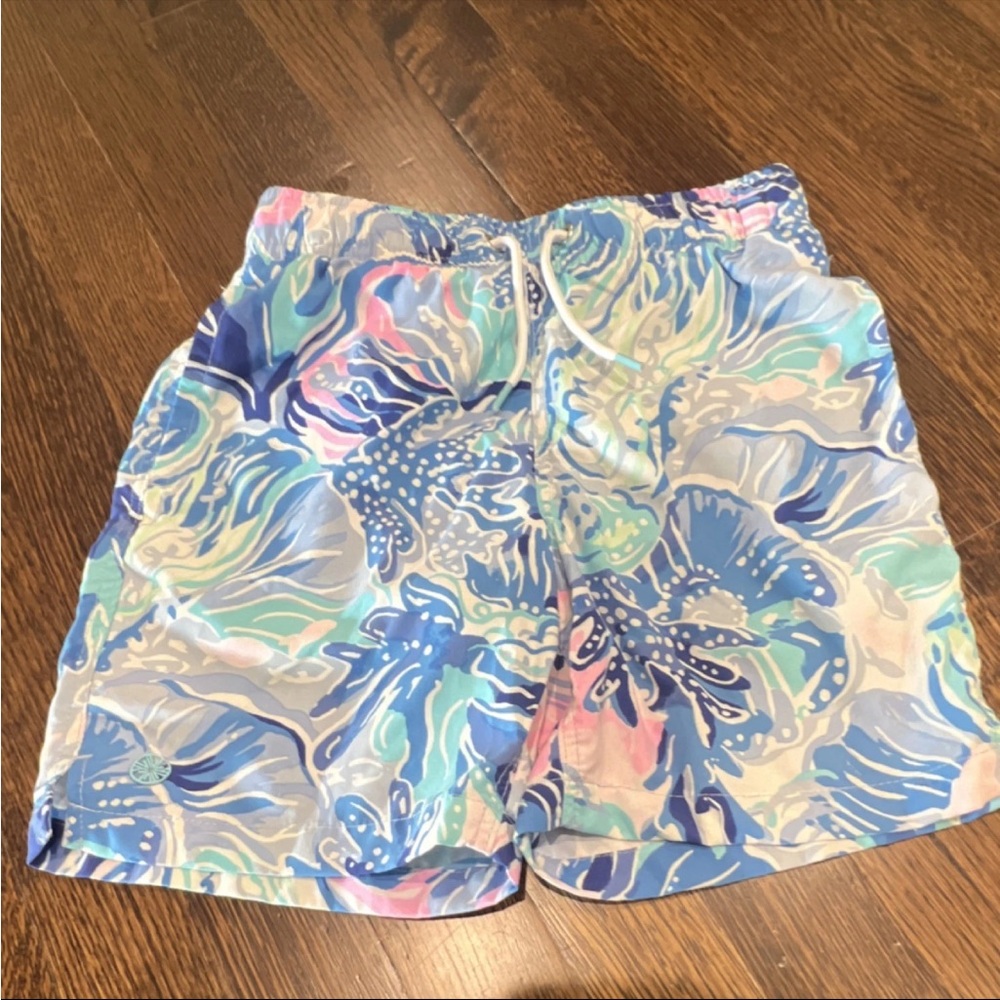 Lilly Pulitzer Boys Floral Swim Trunks Blue Size M (6-7) Nylon Lined Drawstring